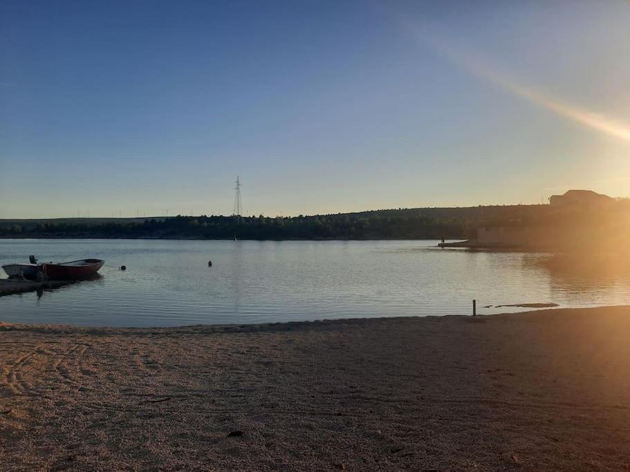 Kruševo Mystica - Charming Studio Apartment On The Beach מראה חיצוני תמונה