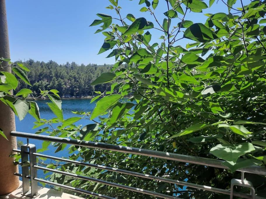 Kruševo Mystica - Charming Studio Apartment On The Beach מראה חיצוני תמונה